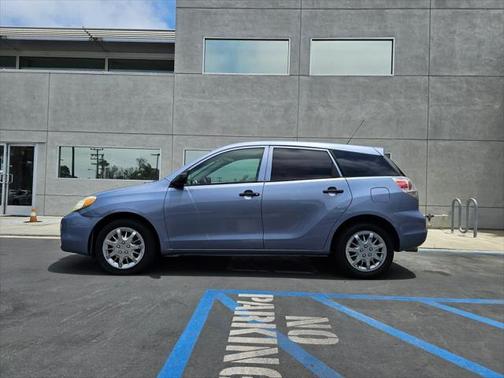 2005 Toyota Matrix Base