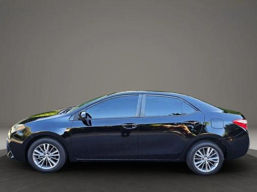 2015 Toyota Corolla LE Plus