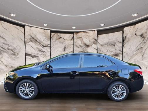 2015 Toyota Corolla LE Plus