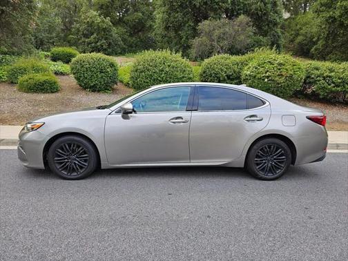 2017 Lexus ES 350 Base