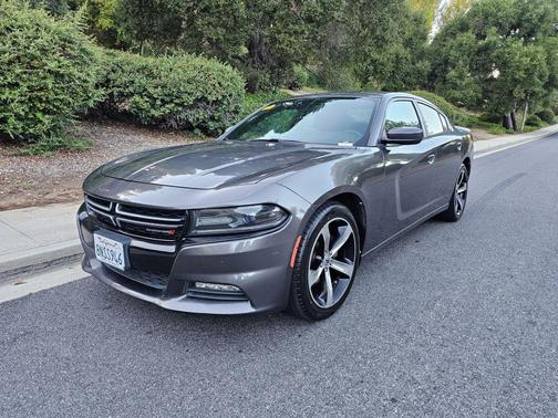 2017 Dodge Charger SXT