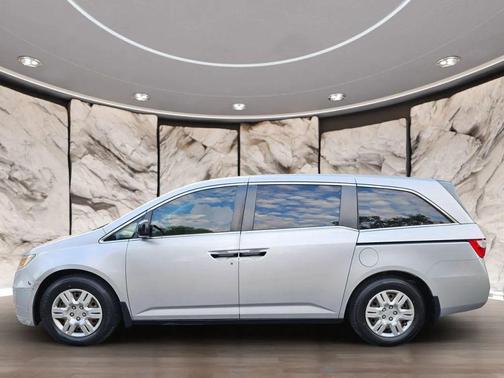 2011 Honda Odyssey LX