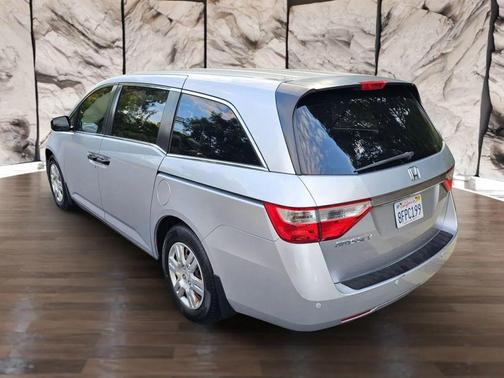 2011 Honda Odyssey LX