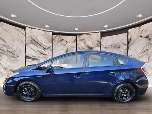 2014 Toyota Prius Two