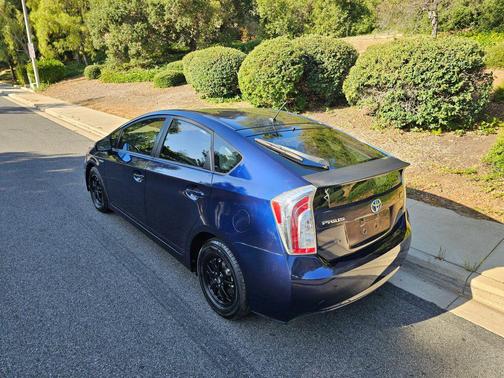 2014 Toyota Prius Two