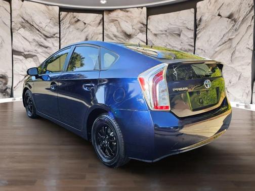 2014 Toyota Prius Two