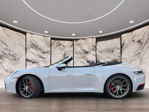2022 Porsche 911 Carrera S