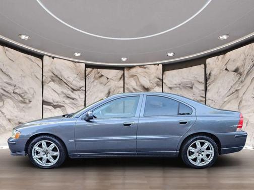 2005 Volvo S60 2.5T