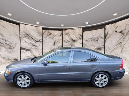 2005 Volvo S60 2.5T