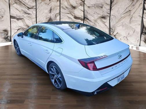 2022 Hyundai SONATA SEL Plus