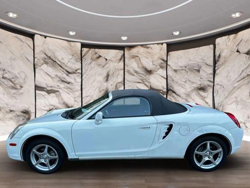 2005 Toyota MR2 Spyder Convertible 2D