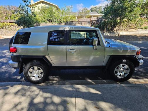 2008 Toyota FJ Cruiser Base