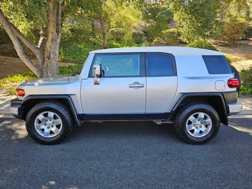 2008 Toyota FJ Cruiser Base