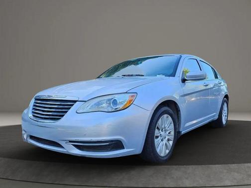 2012 Chrysler 200 LX
