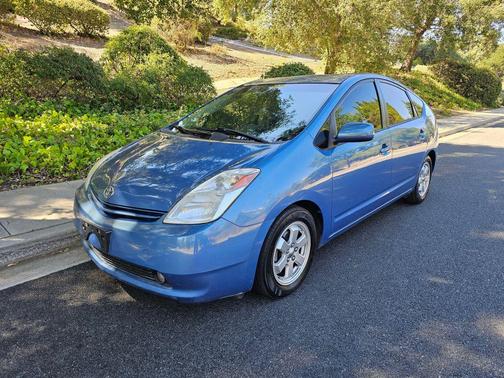 2005 Toyota Prius Base