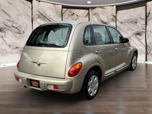 2004 Chrysler PT Cruiser Base
