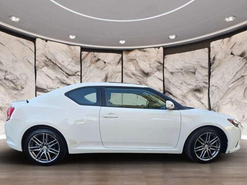 2011 Scion tC Base