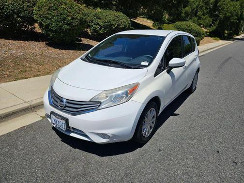 2016 Nissan Versa Note SV