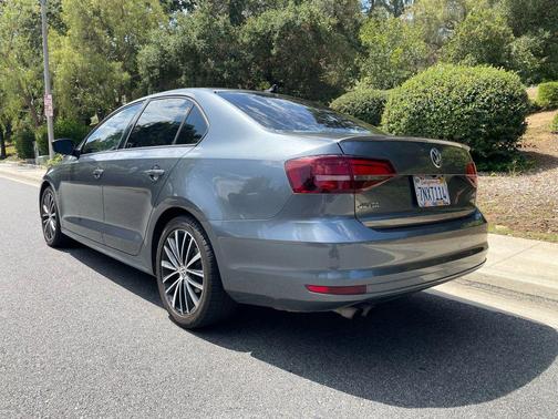 2016 Volkswagen Jetta 1.8T Sport