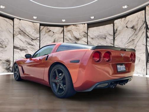 2005 Chevrolet Corvette Base