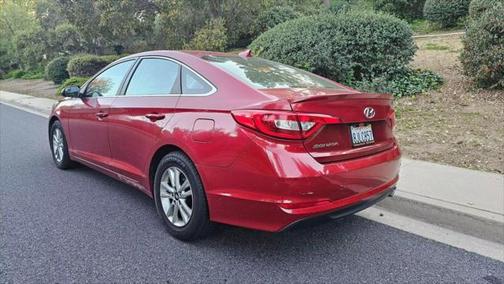 2017 Hyundai SONATA SE