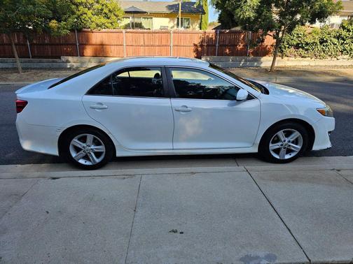 2012 Toyota Camry SE