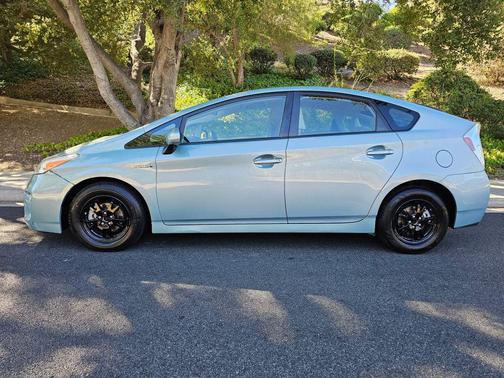 2014 Toyota Prius Two