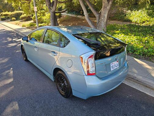 2014 Toyota Prius Two
