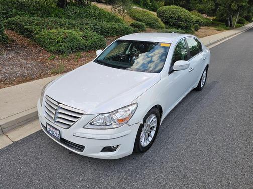 2011 Hyundai Genesis 3.8