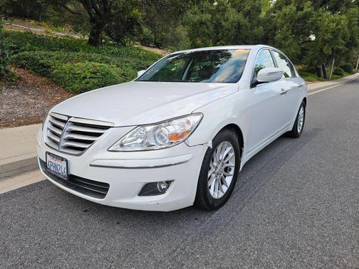 2011 Hyundai Genesis 3.8