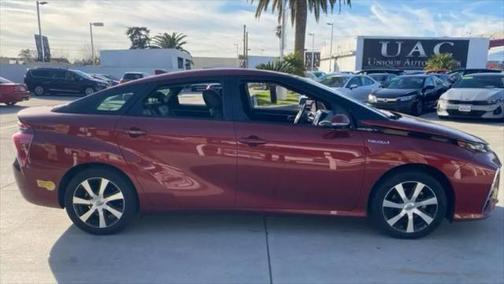 2018 Toyota Mirai Base