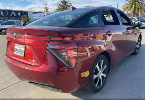 2018 Toyota Mirai Base