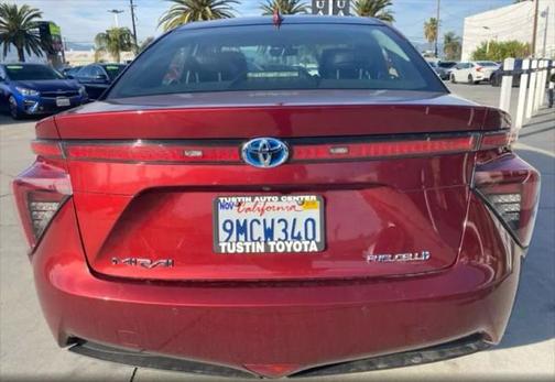 2018 Toyota Mirai Base