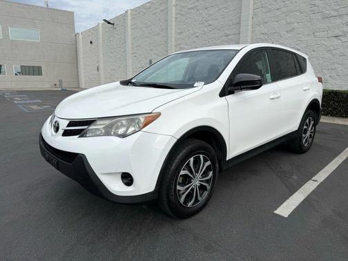 2014 Toyota RAV4 LE