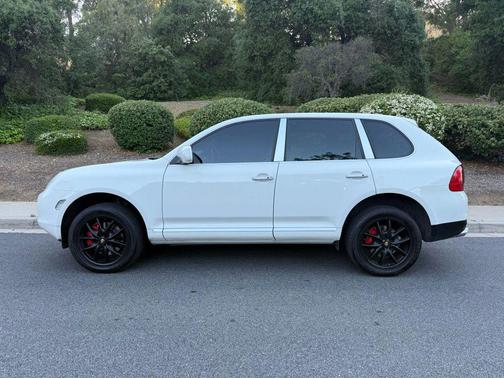 2005 Porsche Cayenne Turbo