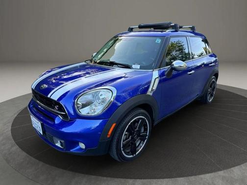 2015 MINI Countryman Cooper S