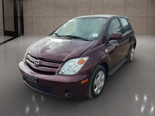2005 Scion xA Hatchback 4D