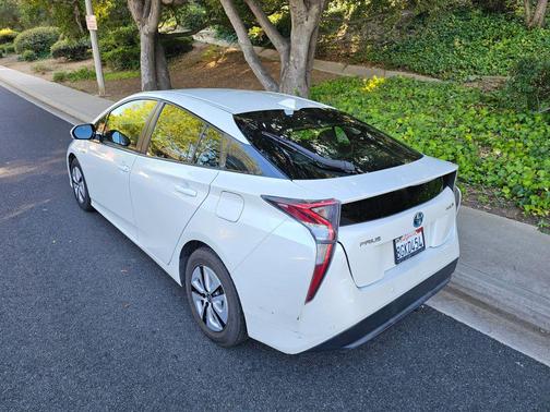 2018 Toyota Prius Two
