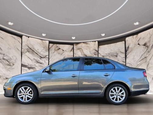 2010 Volkswagen Jetta Limited Edition