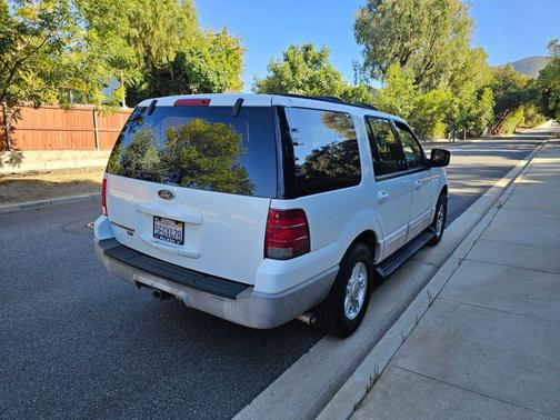 2003 Ford Expedition XLT
