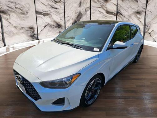 2019 Hyundai Veloster Base