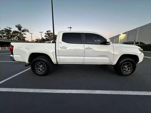 2018 Toyota Tacoma SR5