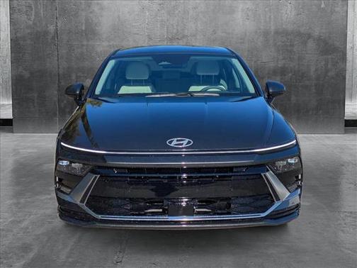 2025 Hyundai SONATA Hybrid SE