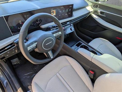 2025 Hyundai SONATA Hybrid SE