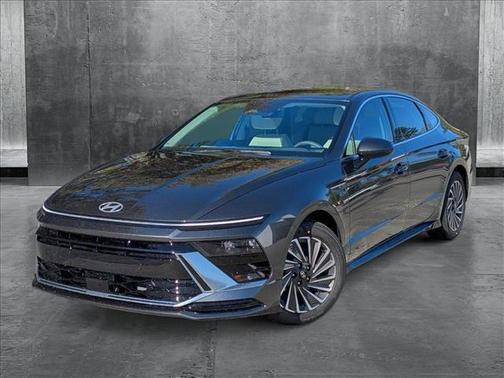 2025 Hyundai SONATA Hybrid SE
