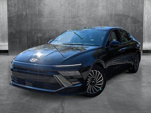 2024 Hyundai SONATA Hybrid Limited