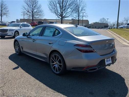 2025 Genesis G70 2.5T