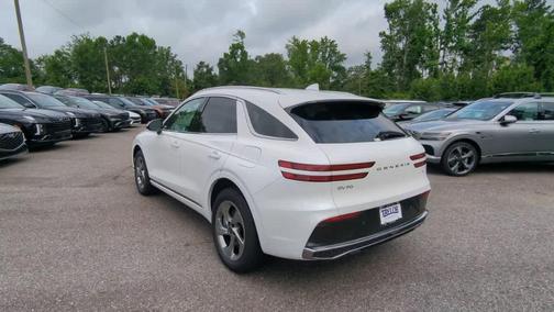 2026 Genesis GV70 2.5T