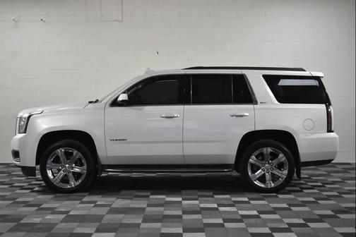 White 2017 GMC Yukon SLT