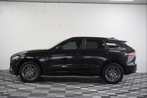 Black 2017 Jaguar F-PACE 35t R-Sport